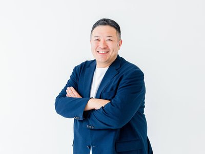 代表 土佐 雅人